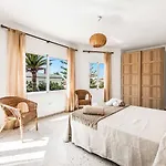 El Algarrobo * נרחה